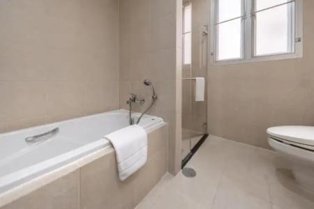 Grand Asoke Suites Boutique Residence - 7