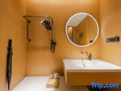 Grand Asoke Suites Boutique Residence - 37