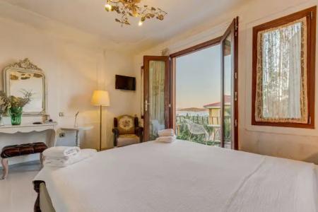 Cunda Battalos Kucuk - 5