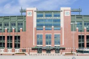 Super 8 by Wyndham Green Bay Near Stadium, Green Bay