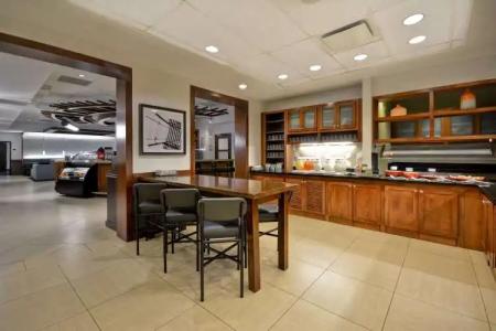 Hyatt Place Miami Airport-West/Doral - 24