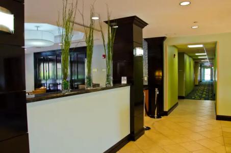 Best Western Plus Miami-Doral/Dolphin Mall - 1