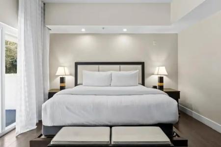 Provident Doral At The Blue - 4