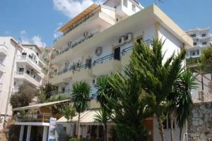 Hotel Vola, Sarande