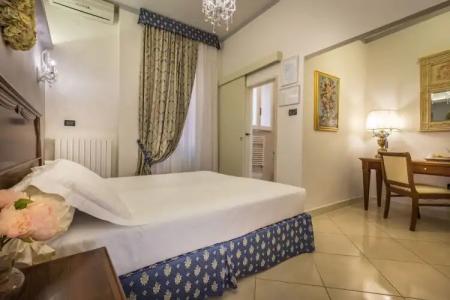 ḤỌṬẸḶ ṾẸṆẸṬỌ con accesso ZTL - 124