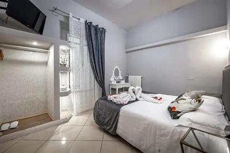 ḤỌṬẸḶ ṾẸṆẸṬỌ con accesso ZTL - 18