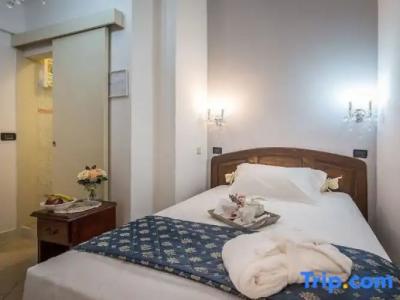 ḤỌṬẸḶ ṾẸṆẸṬỌ con accesso ZTL - 35