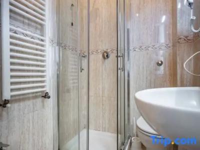 ḤỌṬẸḶ ṾẸṆẸṬỌ con accesso ZTL - 92