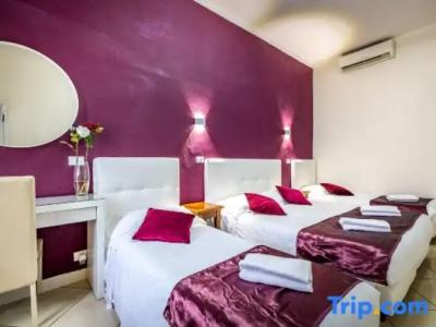 ḤỌṬẸḶ ṾẸṆẸṬỌ con accesso ZTL - 144