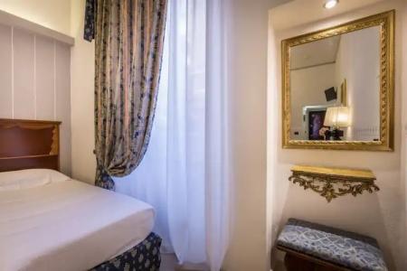 ḤỌṬẸḶ ṾẸṆẸṬỌ con accesso ZTL - 116