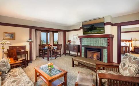 The Lodge at Torrey Pines - 3