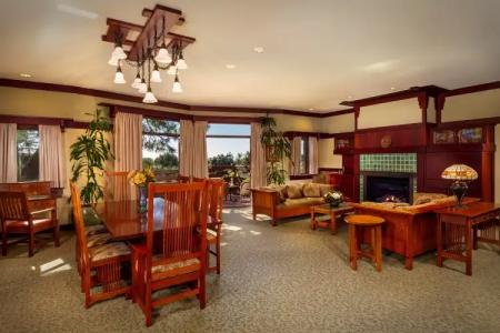 The Lodge at Torrey Pines - 17