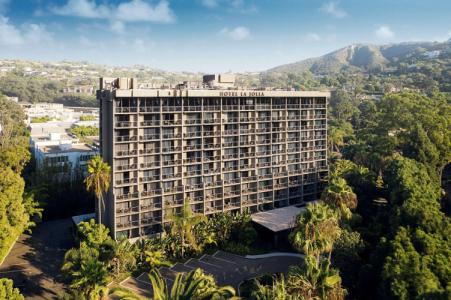 La Jolla, Curio Collection by Hilton
