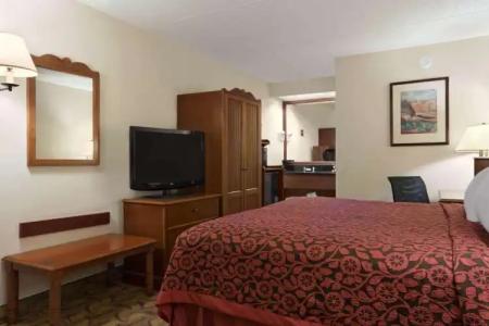 Days Inn by Wyndham Las Cruces - 4