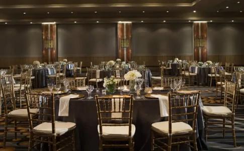 Kansas City Marriott Downtown - 15