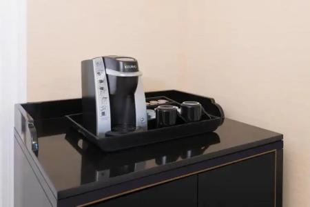 The Raphael, Autograph Collection - 132