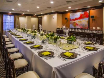 The Raphael, Autograph Collection - 17