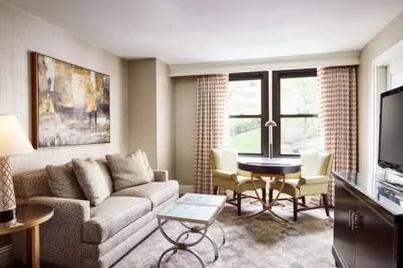 The Raphael, Autograph Collection - 96