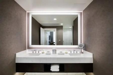 Ambassador Kansas City, Autograph Collection - 54