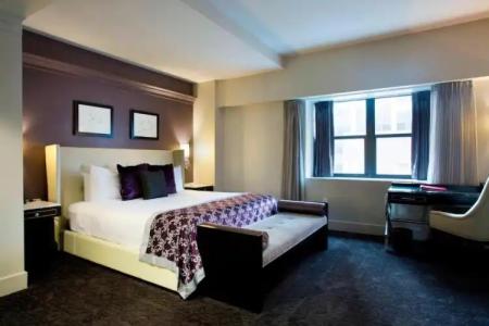 Ambassador Kansas City, Autograph Collection - 85