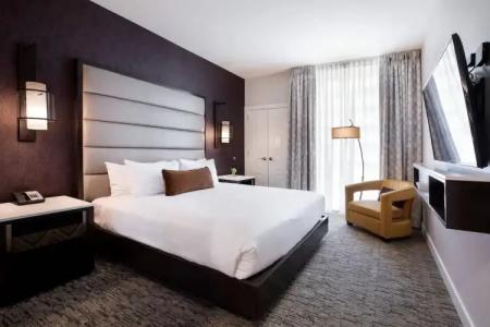 Ambassador Kansas City, Autograph Collection - 61