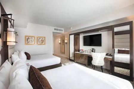 Ambassador Kansas City, Autograph Collection - 96