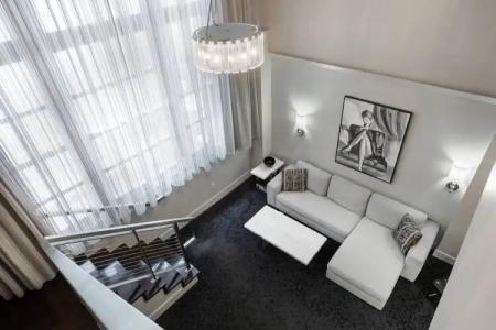 Ambassador Kansas City, Autograph Collection - 14