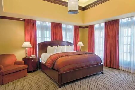 Hilton President Kansas City - 36