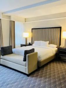 Hilton President Kansas City - 47