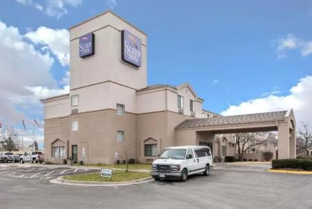 Sleep Inn Kansas City International Airport - 38