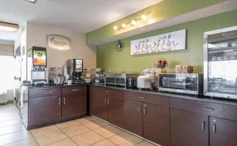 Sleep Inn Kansas City International Airport - 26