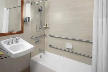 Hilton Kansas City Airport - 91