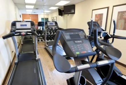 Radisson Phoenix Airport - 23