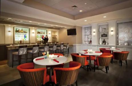 Radisson Phoenix Airport - 33