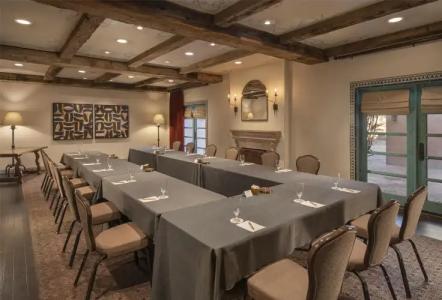 Royal Palms Resort and Spa, part of Hyatt - 42