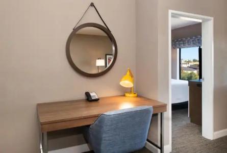 Hampton Inn Phoenix Airport North - 60