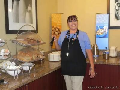 Hampton Inn Phoenix Airport North - 12