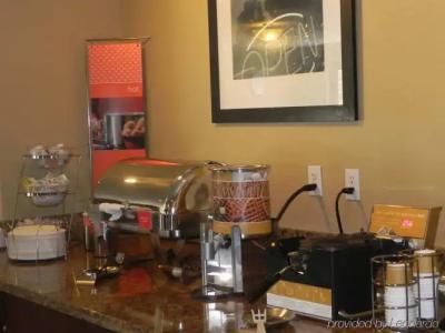 Hampton Inn Phoenix Airport North - 25