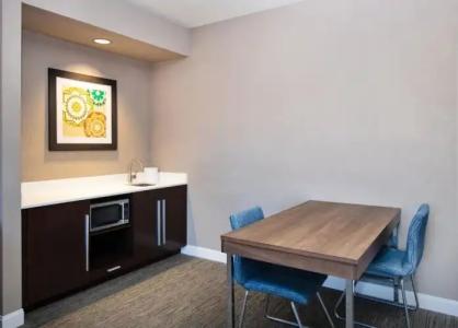 Hampton Inn Phoenix Airport North - 47