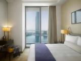2 rooms Dining Kitchen Apartment with balcony and Waterfront