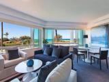 1 Bedroom Deluxe Double Suite with ocean view