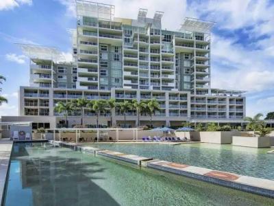 Pelican Waters Resort - 50