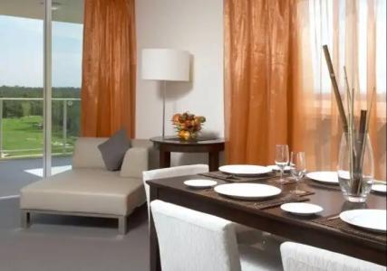 Pelican Waters Resort - 3