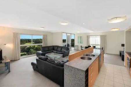 Pelican Waters Resort - 59