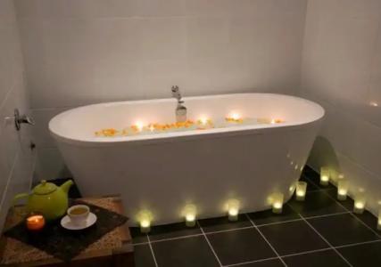 Pelican Waters Resort - 18