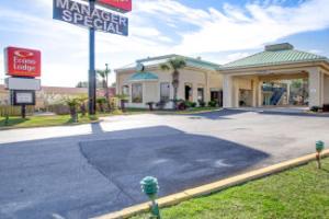 Econo Lodge Inn & Suites Gulfport, Gulfport