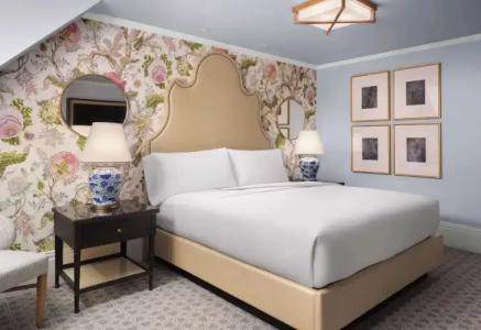 del Coronado, Curio Collection by Hilton - 190