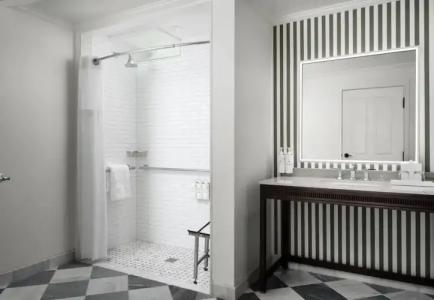 del Coronado, Curio Collection by Hilton - 184