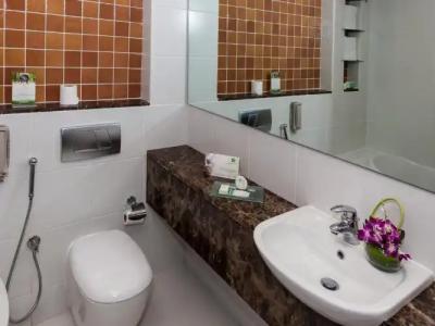 Flora Creek Deluxe Apartments, Dubai - 56