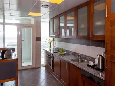 Flora Creek Deluxe Apartments, Dubai - 53